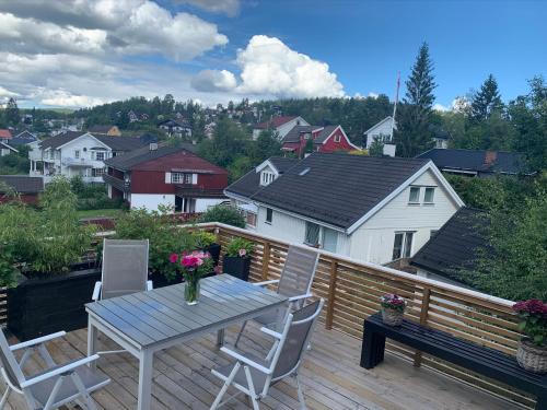 Lorenskog Apartment | Modern 3BR Apartment Near Oslo Center Free Parking