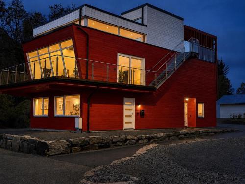 Svolvaer Apartment | Modern apartment with sea view in Svolvær