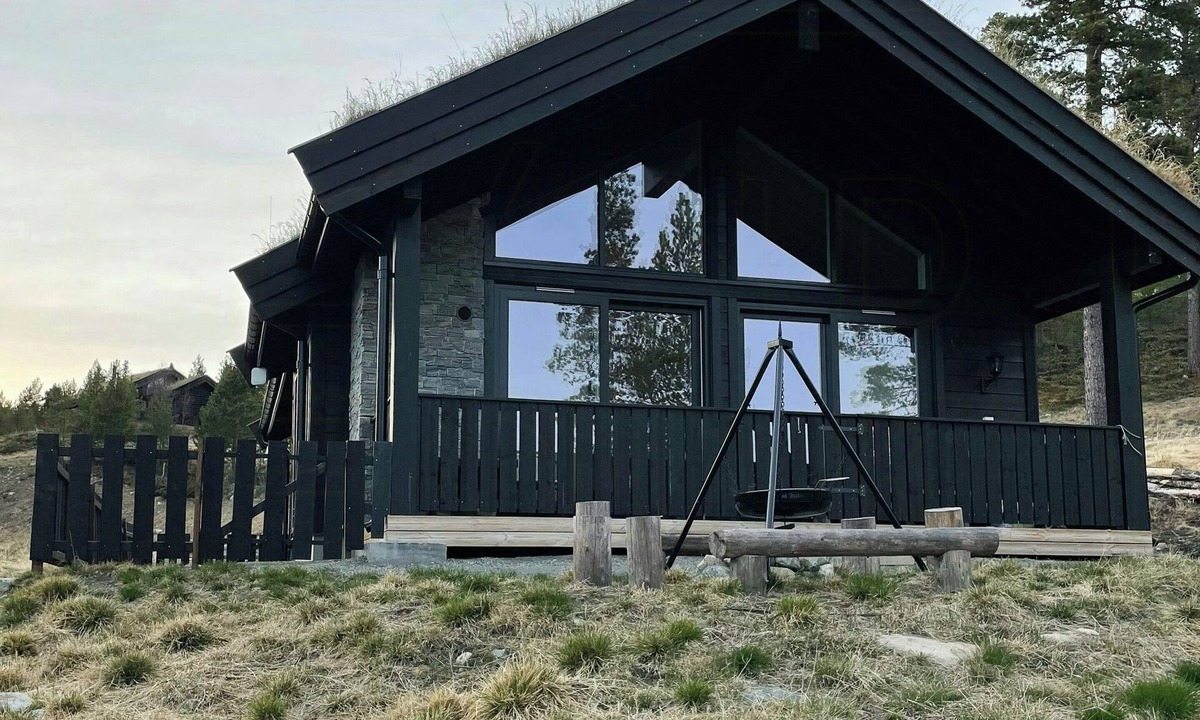 Vaga House | Modern cabin at the gateway to Jotunheimen