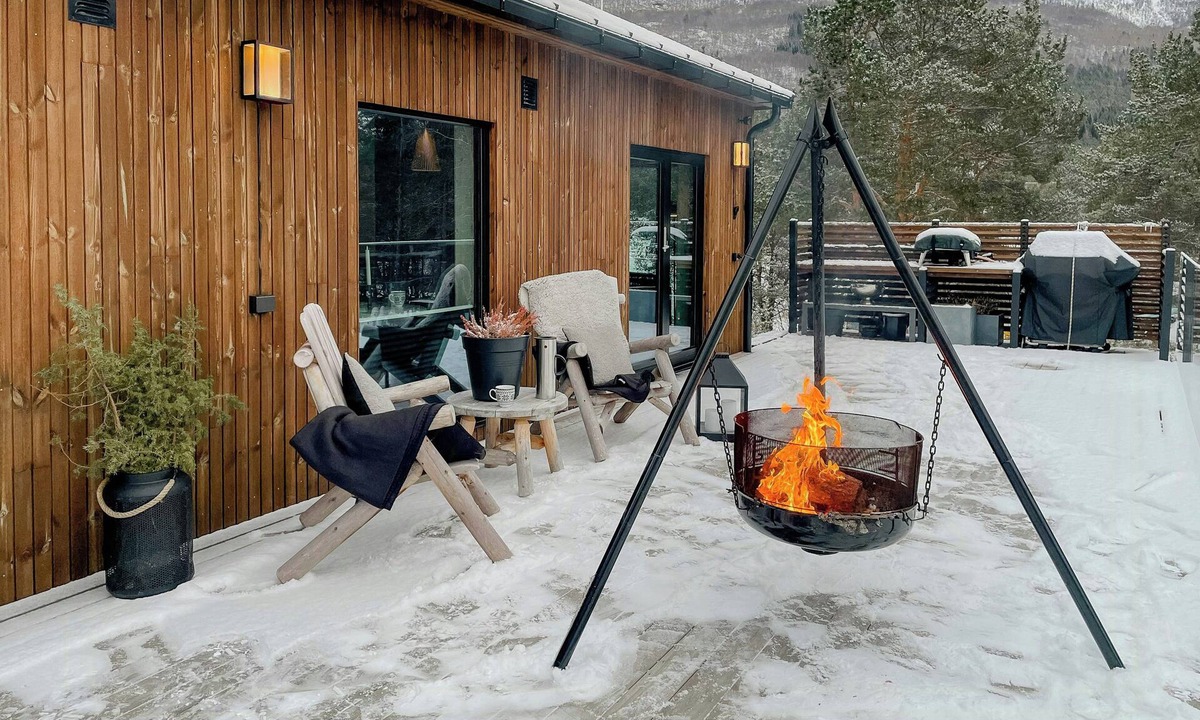 Narvik House | Modern cabin with midnight sun in Skjomen