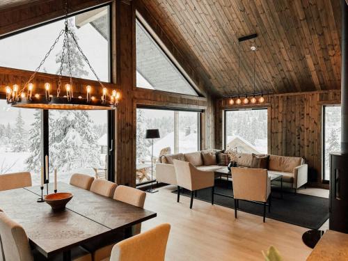 Gol Municipality House | Modern Cabin With Mountain View By Syningtoppen