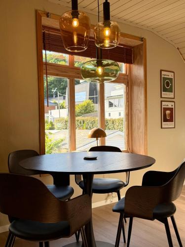 Alesund Apartment | Modern comfort apartment with free parking