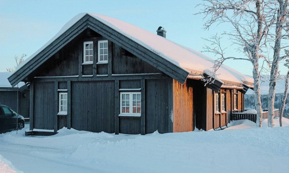 Etnedal House | Modern family cabin with views of Spåtind