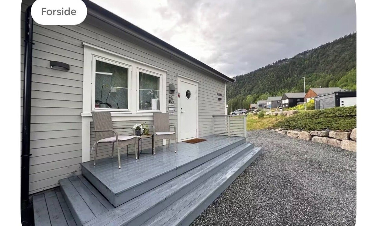 Krokstadelva House | Modern family house