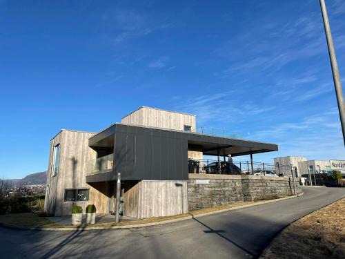 Ytrebygda Apartment | Modern house in Bergen 15 min to city 10 min to airport