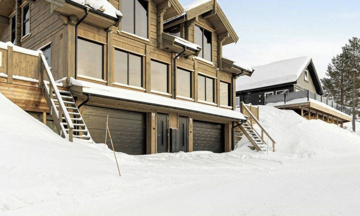 Rauland House | Modern mountain cabin with ski in/out in Rauland