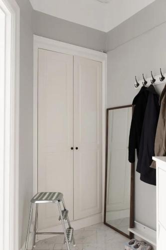 Gallnoby Apartment | Modern och ljus lägenhet