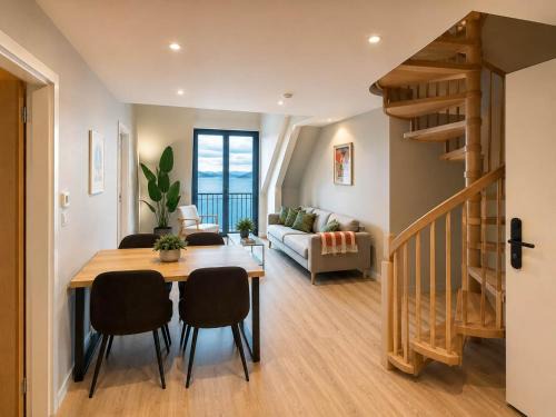 Sandviken Apartment | Modern Seafront 3BR Loft Walk to Bryggen - SVB305