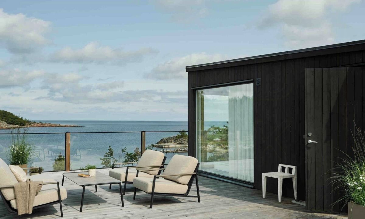 Vaddo House | Modern seaside home with magical views