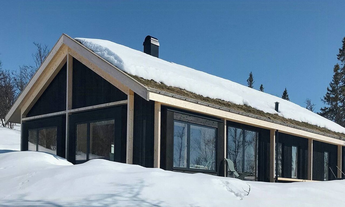 Al Municipality House | Modern wooden cabin where nature can be felt