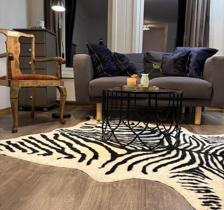 Raufoss Apartment | Moderne leilighet med 2 soverom for jobb og ferie