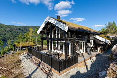 Kviteseid Resort | Moose Lodge 6p With Sauna Water View
