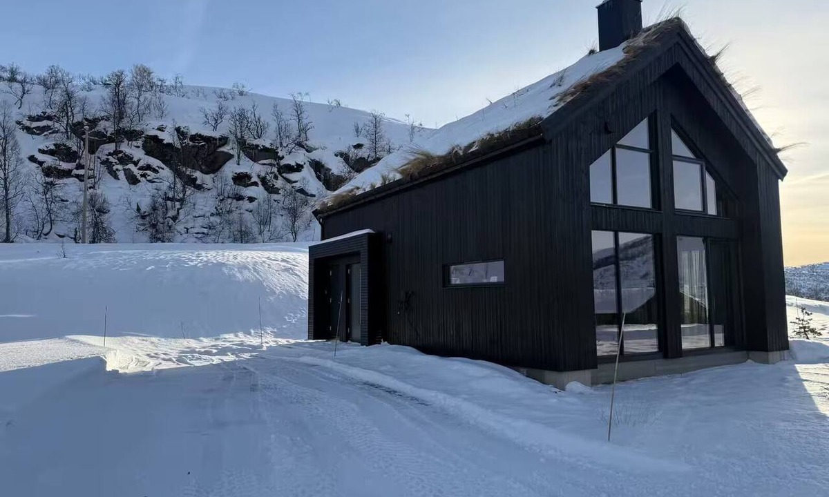Fidjeland Cabin | Mountain cabin in Sirdal - great destination all year round