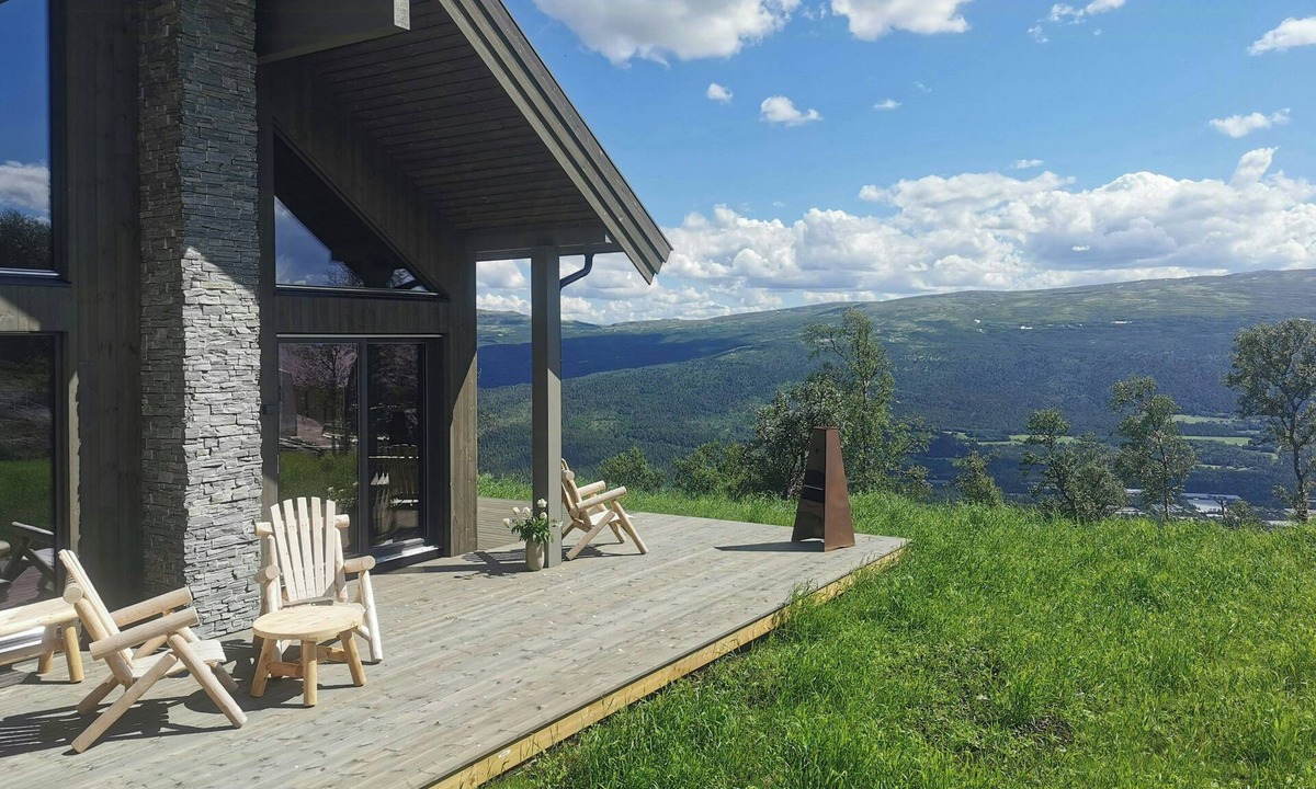 Oppdal House | Mountain cabin with panoramic views and sauna