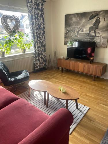 Uddevalla Apartment | Mysig lägenhet, nära det mesta!