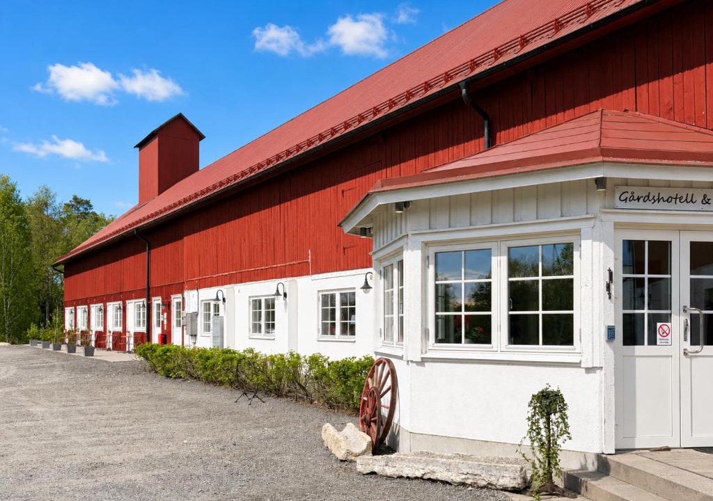 Lidkoping Bed & Breakfast | Närebo Gårdshotell
