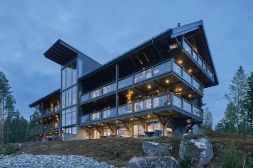 Ahtari Apartment | Naava Chalet 302 - Cozy apartment with lake view and Sauna