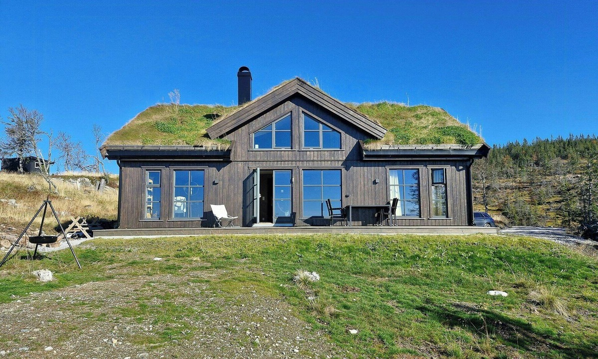 Fla Municipality House | New mountain cabin with views over Eggedal