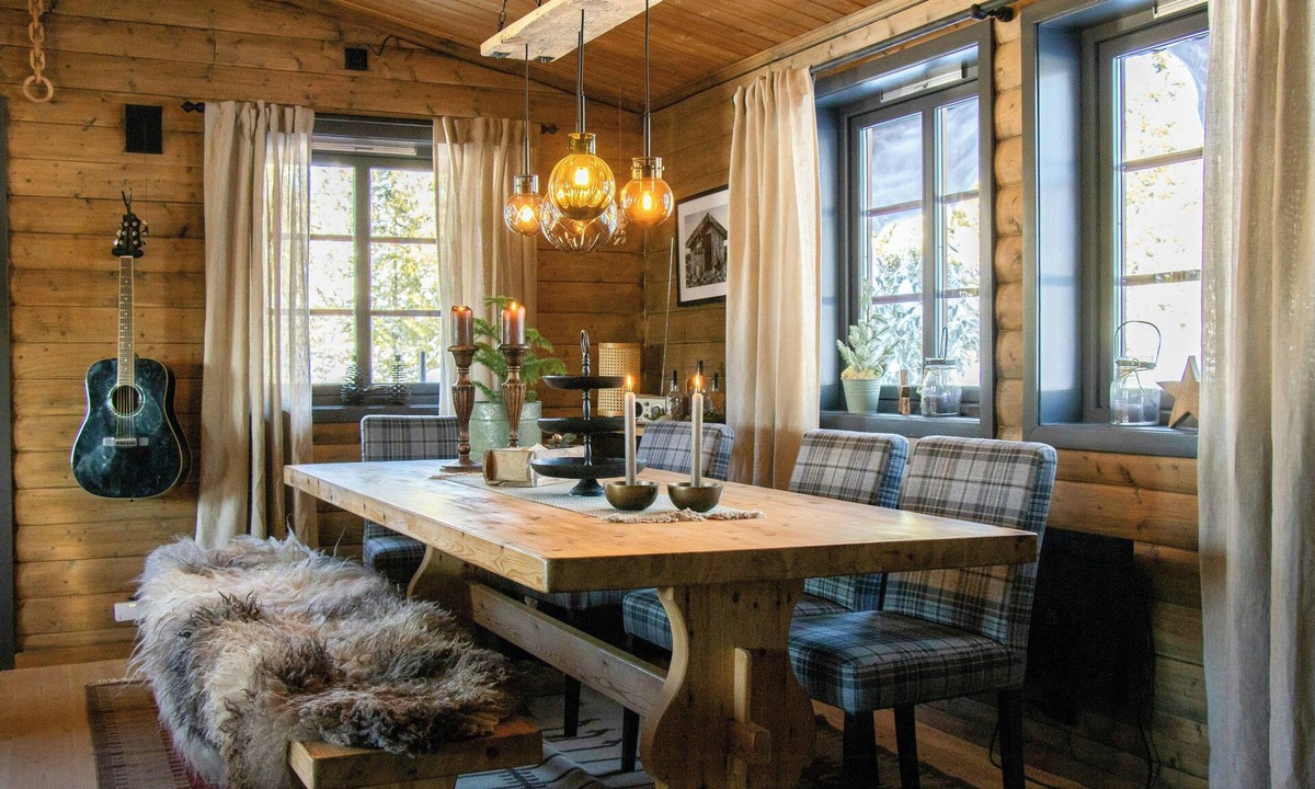 Sjusjoen House | Newly renovated cabin by Sjusjoen ski slopes