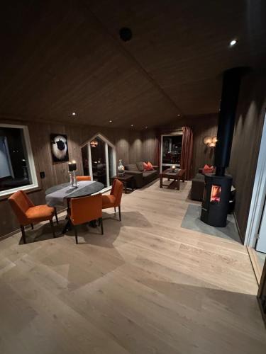 Al House | Newly Renovated Cottage in Oppheim