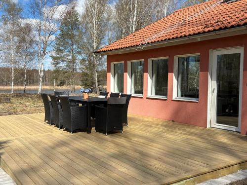 Eskilstuna Municipality House | Newly Renovated Lakeview Home Near Eskilstuna