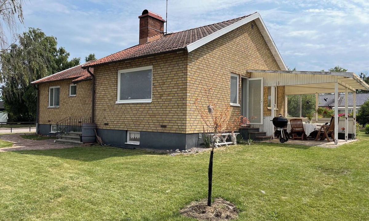 Borgholm House | Newly renovated villa (sleeps 4–6)