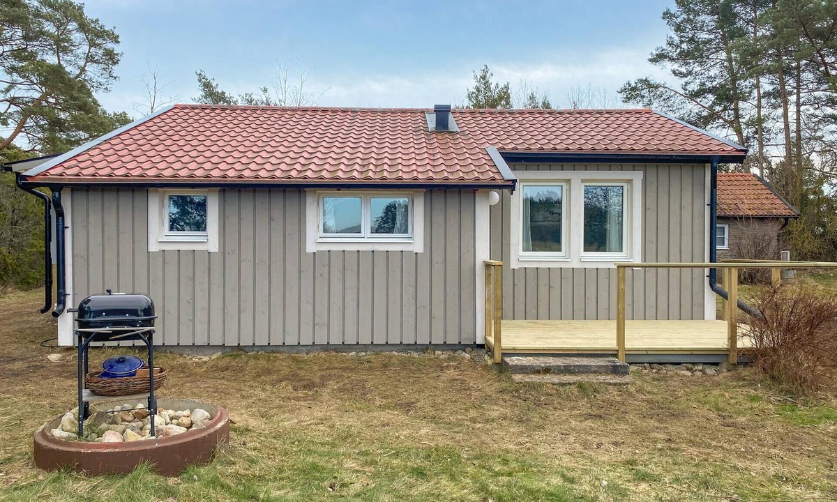 Fora House | Nice home in Borgholm with sauna