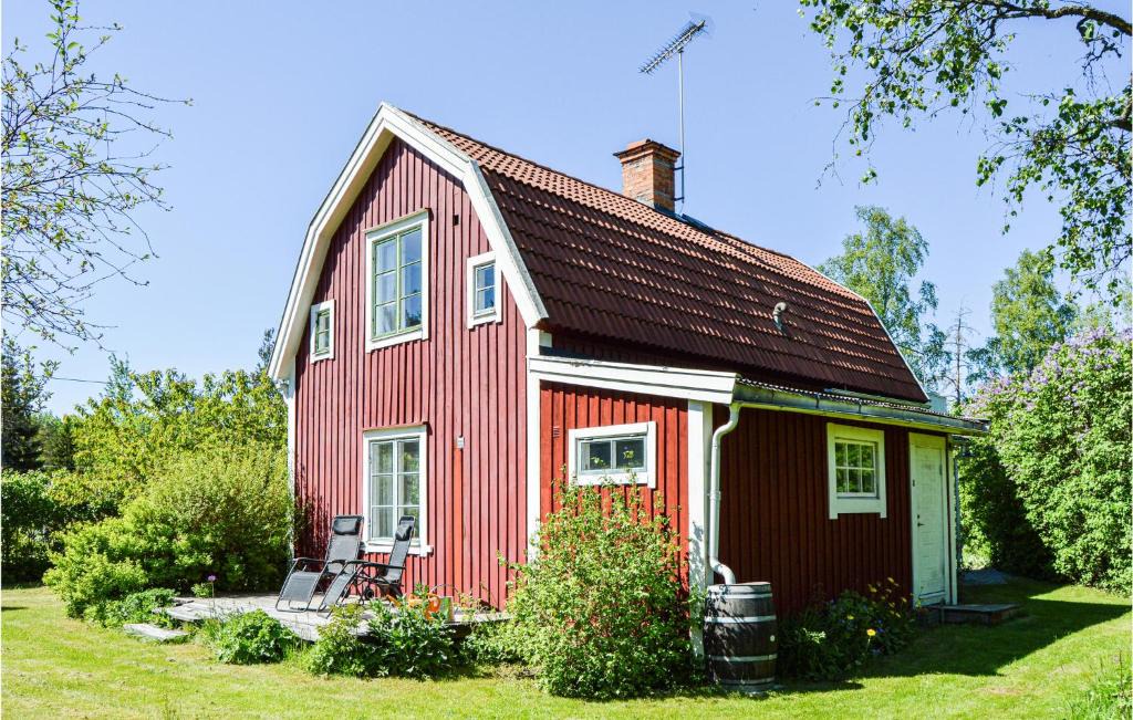 Herrang House | Nice Home In Hallstavik With Sauna