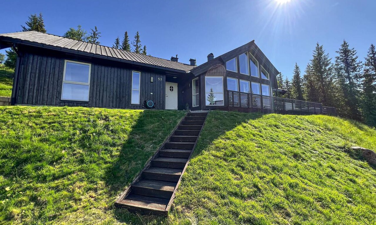 Lillehammer House | Nice home in Lillehammer with sauna