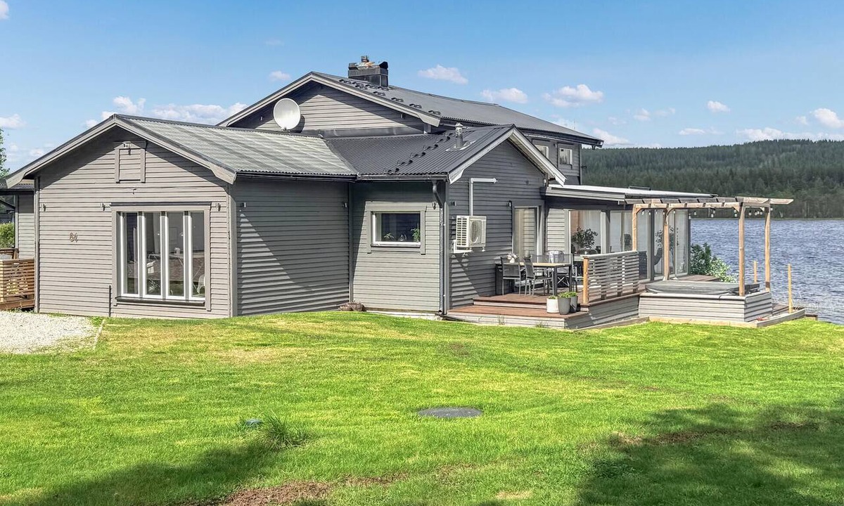 Lycksele House | Nice home in Lycksele with house sea view