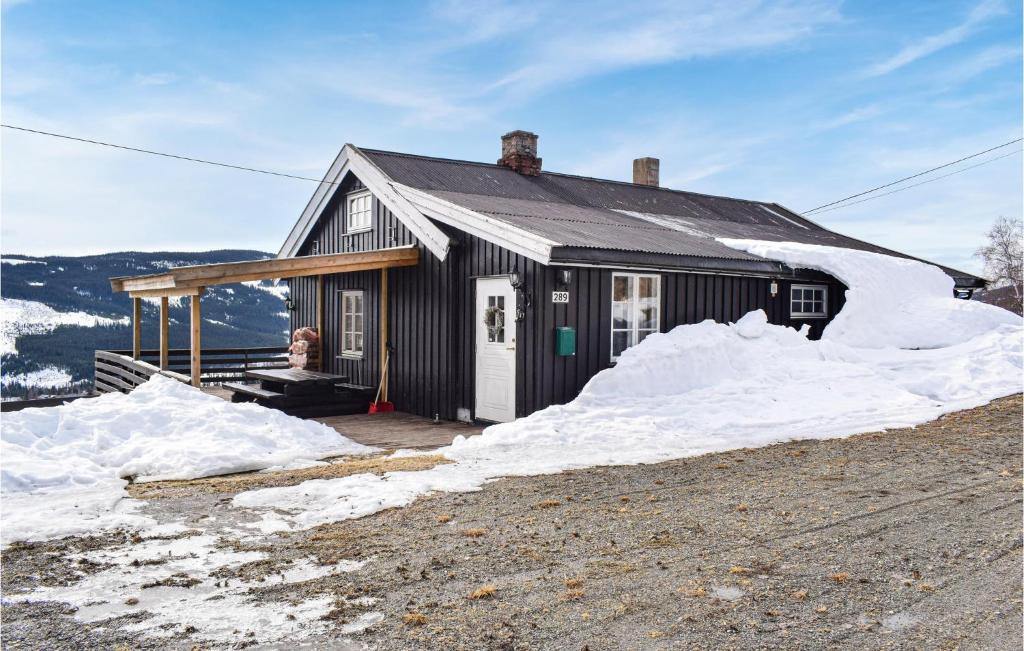 Nordre Land House | Nice Home In Nord-Torpa With Wifi