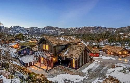 Valle House | Nice Home In Rysstad With Wifi