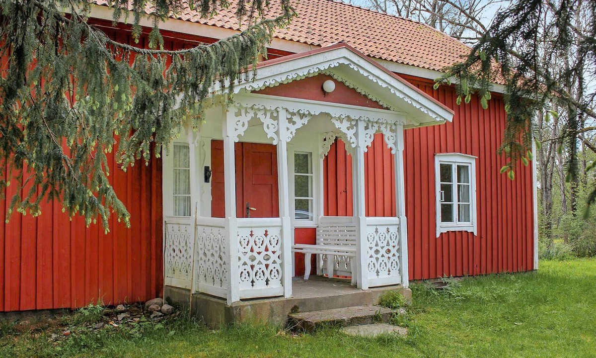 Hinneryd House | Nice home in Strömsnäsbruk