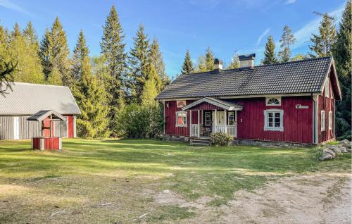 Stromsnasbruk House | Nice Home In Strömsnäsbruk With Kitchen