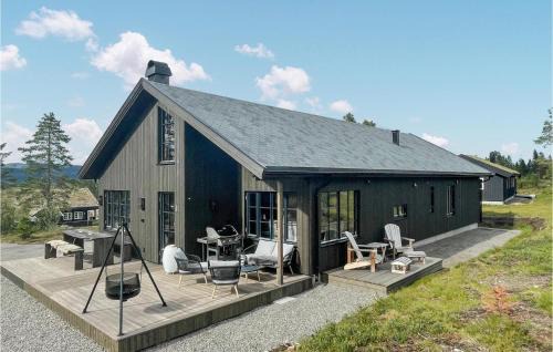 Grondalen House | Nice Home In Trysil With House A Mountain View