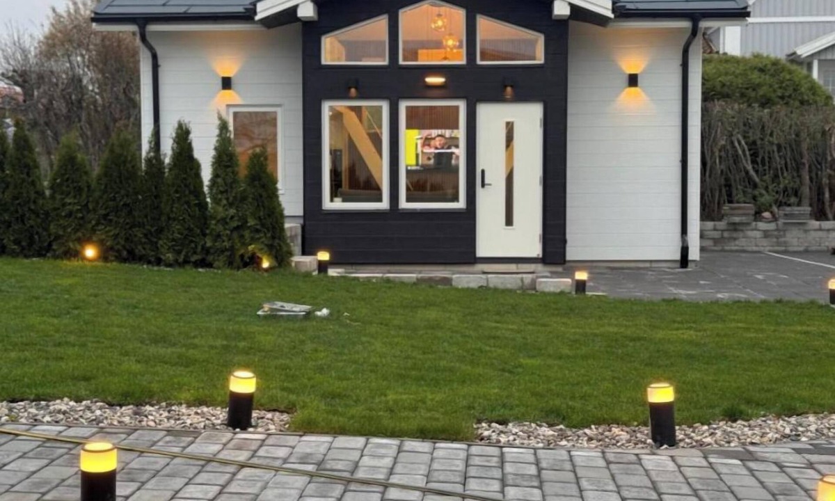 Molndal Villa | Nordic Loft Retract- Deluxe mini villa with 2 sleeping lofts