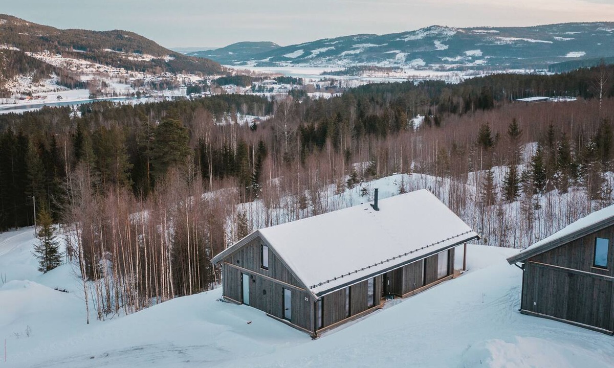 Noresund Cottage | Norelund Hytte, a lovely family cabin with stunning views and close to amenities