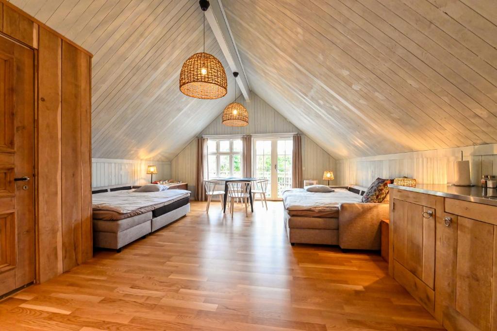 Berghem Bed & Breakfast | Nyhagens trädgård och B&B