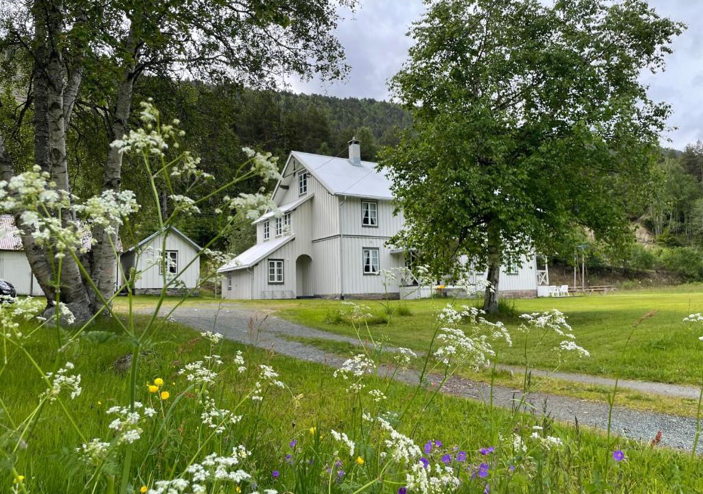 Sunndal House | Nyheim Lodge