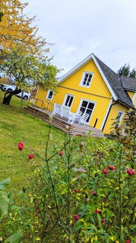 Morlunda House | Obstgarten Mörlunda, 5 min zum Badesee, Småland, Sauna