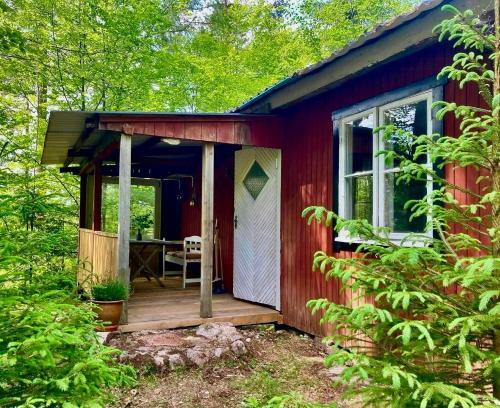 Simlangsdalen House | Off-Grid Cabin In Your Private Swedish Forest