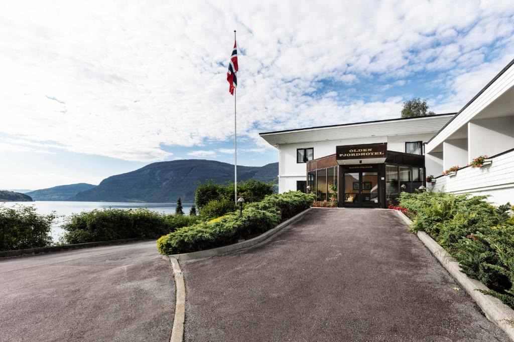 Olden Hotel | Olden Fjordhotel