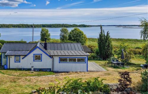 Sturko House | One-Bedroom Holiday Home In Sturko