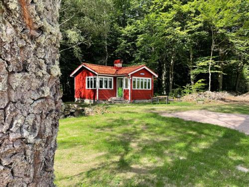 Hoor House | Ormanäs Stugby