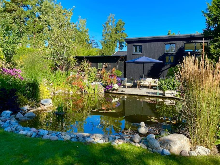 Stenhamra House | Orres Guesthouse Stenhamra, Ekerö