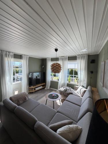 Maura Villa | Oslo Airport Retreat