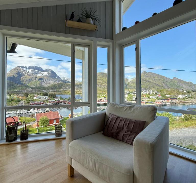 Sørvagen House | Panorama X Apartment 5 min from Reine, Hamnøy and Bodø ferry