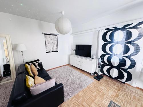 Etu-Toolo Apartment | Peaceful Artsy Home Stay