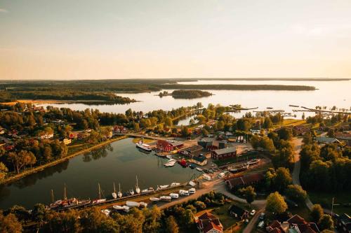 Sjotorp Hostel | Perssons i Backens Pensionat- Sjötorps Vandrarhem & Rum