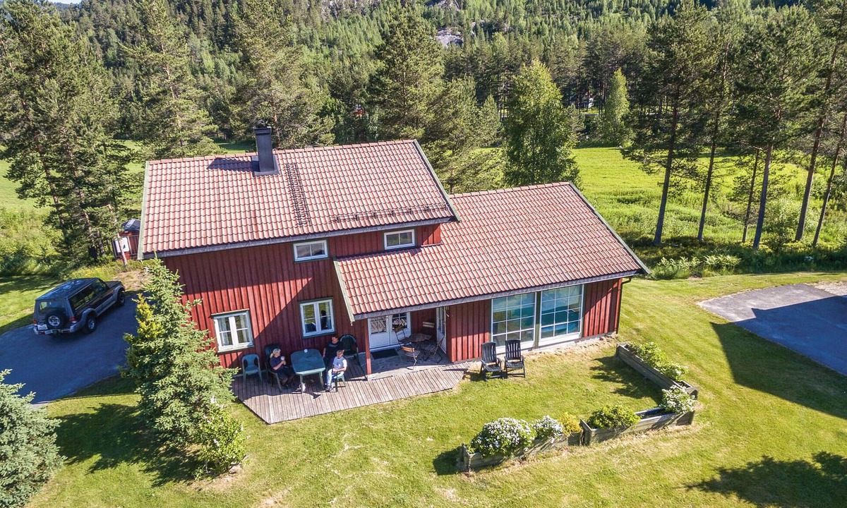 Øvre Ramse House | Pet friendly home in Dølemo with sauna
